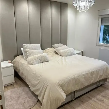 بيت للعطل Maison Cosy, Elegence Et Espace Reunis Entre Cdg & Paris سارسيل