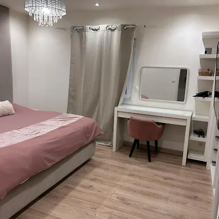 Maison Cosy, Elegence Et Espace Reunis Entre Cdg & Paris سارسيل