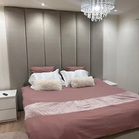 Holiday home Maison Cosy, Elegence Et Espace Reunis Entre Cdg & Paris
